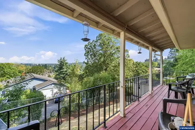 954 Terrace Dr NW, Salem, OR 97304 - Photo 32