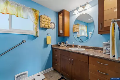 954 Terrace Dr NW, Salem, OR 97304 - Photo 20