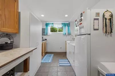 954 Terrace Dr NW, Salem, OR 97304 - Photo 30