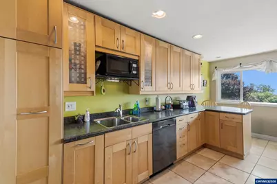 954 Terrace Dr NW, Salem, OR 97304 - Photo 4