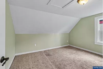 213 Mill St, Silverton, OR 97381 - Photo 26