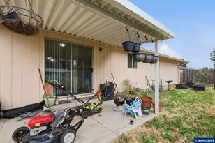 920 Echo Hollow Rd, Eugene, OR 97402 - Photo 36