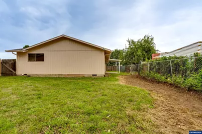 920 Echo Hollow Rd, Eugene, OR 97402 - Photo 34