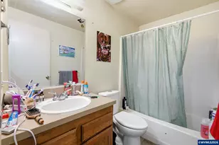 920 Echo Hollow Rd, Eugene, OR 97402 - Photo 22