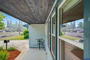 659 E Sherman St, Lebanon, OR 97355 - Photo 6