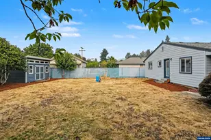 659 E Sherman St, Lebanon, OR 97355 - Photo 42