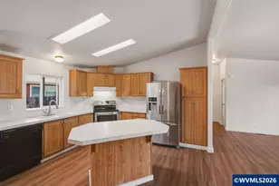 4678 La Vista Way SE, Salem, OR 97317 - Photo 10