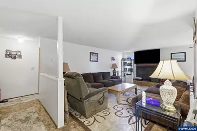 1675 N Danebo Av, Eugene, OR 97402 - Photo 6