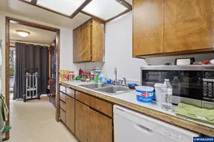 1675 N Danebo Ave, Eugene, OR 97402 - Photo 16