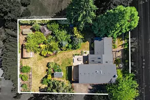 810 NW Lyman Dr, Corvallis, OR 97330 - Photo 4
