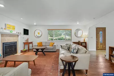 810 NW Lyman Dr, Corvallis, OR 97330 - Photo 6