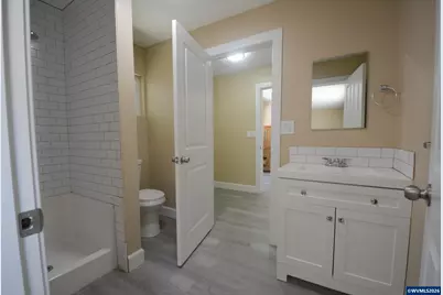 1075 Shipping St NE, Salem, OR 97301 - Photo 24
