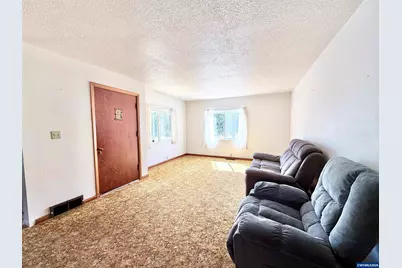 15881 SW Rock Creek Rd, Sheridan, OR 97378 - Photo 10