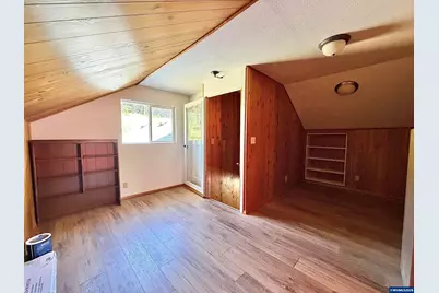 15881 SW Rock Creek Rd, Sheridan, OR 97378 - Photo 16