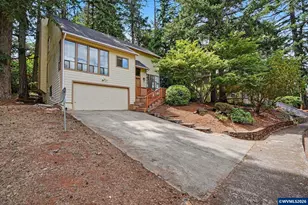 1530 Jamestown St SE, Salem, OR 97302 - Photo 2