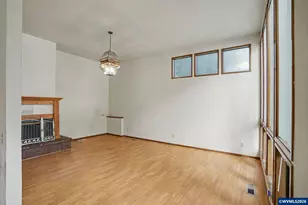 1530 Jamestown St SE, Salem, OR 97302 - Photo 6