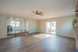 490 W A St, Lebanon, OR 97355 - Photo 24
