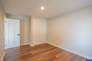490 W A St, Lebanon, OR 97355 - Photo 14