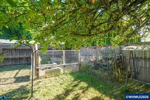 2215 NW Circle Bl, Corvallis, OR 97330 - Photo 26