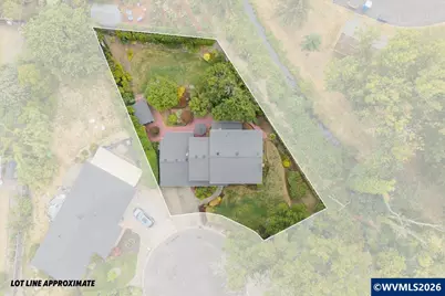 1112 26th Av SW, Albany, OR 97321 - Photo 2