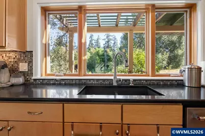 1884 John Muir Cir, Salem, OR 97302 - Photo 12
