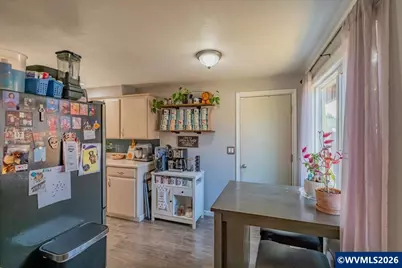 268 Evelyn Av NE, Salem, OR 97301 - Photo 16