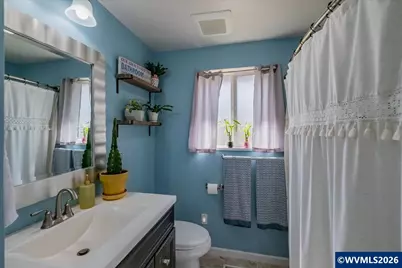 268 Evelyn Av NE, Salem, OR 97301 - Photo 20