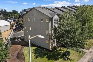 1941 Madras St SE, Salem, OR 97306 - Photo 34