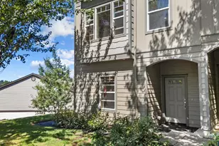 1941 Madras St SE, Salem, OR 97306 - Photo 2