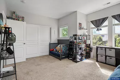1941 Madras St SE, Salem, OR 97306 - Photo 22