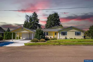 499 NE Cherry St, Sublimity, OR 97385 - Photo 1