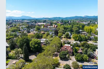 811 SW Jefferson Av, Corvallis, OR 97333 - Photo 40