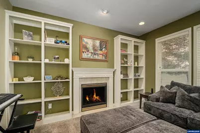 595 Harbourtown Ct SE, Salem, OR 97306 - Photo 16