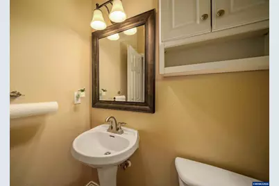 595 Harbourtown Ct SE, Salem, OR 97306 - Photo 24