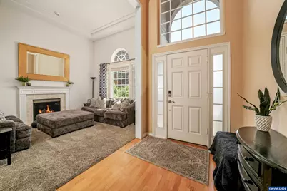595 Harbourtown Ct SE, Salem, OR 97306 - Photo 6