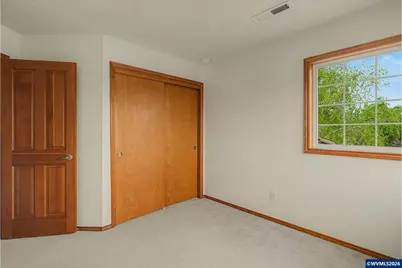 2520 NW Pinehurst Dr, McMinnville, OR 97128 - Photo 20