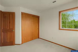 2520 NW Pinehurst Dr, McMinnville, OR 97128 - Photo 20