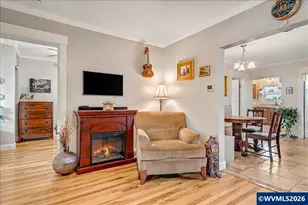 512 Wall St, Silverton, OR 97381 - Photo 6