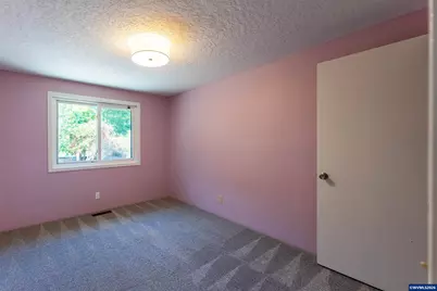 283 NW Reed Ln, Dallas, OR 97338 - Photo 24