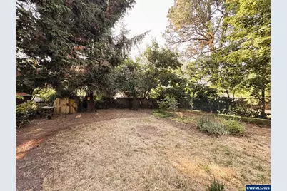 1815 23rd St NE, Salem, OR 97301 - Photo 14