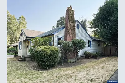 1815 23rd St NE, Salem, OR 97301 - Photo 2