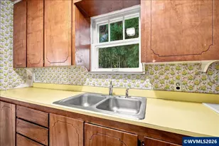 1410 SW 53rd St, Corvallis, OR 97330 - Photo 10