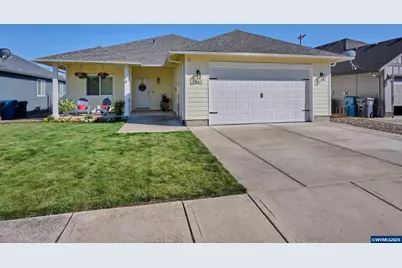 542 E Elm Lp, Gervais, OR 97026 - Photo 1