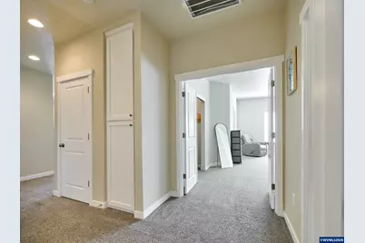 542 E Elm Lp, Gervais, OR 97026 - Photo 12