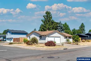 2580 Jackson St SE, Albany, OR 97322 - Photo 6