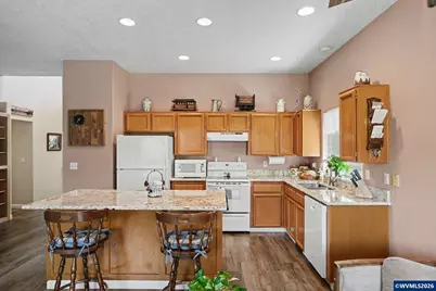 5845 Cinnibar St SE, Salem, OR 97306 - Photo 12