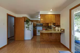 19565 SW Southview Pl, Aloha, OR 97078 - Photo 8