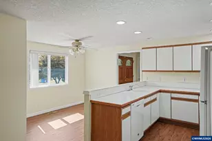 4571 Prince Ct NE, Salem, OR 97305 - Photo 12