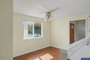 4571 Prince Ct NE, Salem, OR 97305 - Photo 16