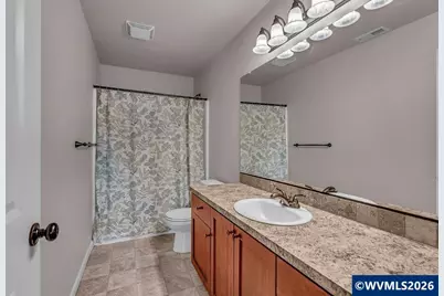 574 Prairie St, Woodburn, OR 97071 - Photo 20